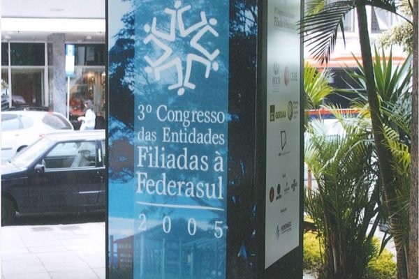 20190430154600744_3º-congresso_2005-723x1024