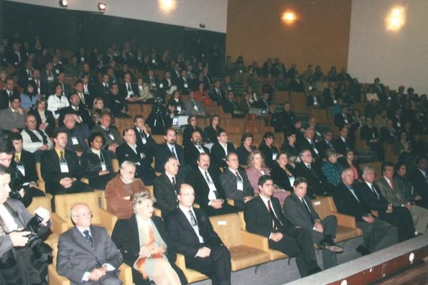 20190430162130284_4-congresso-2006-08-768x542